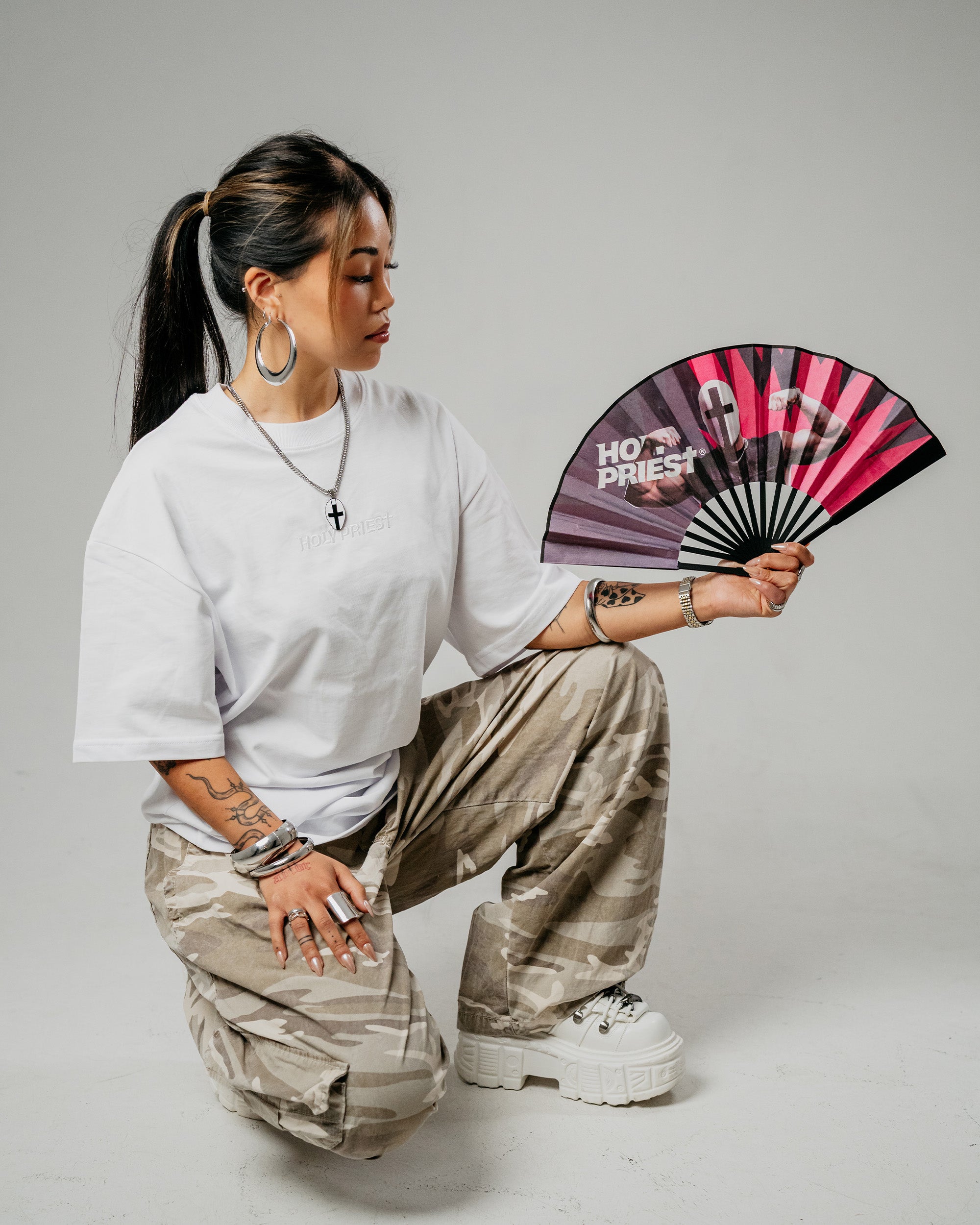 HOLY PRIEST - Double-Sided Fan