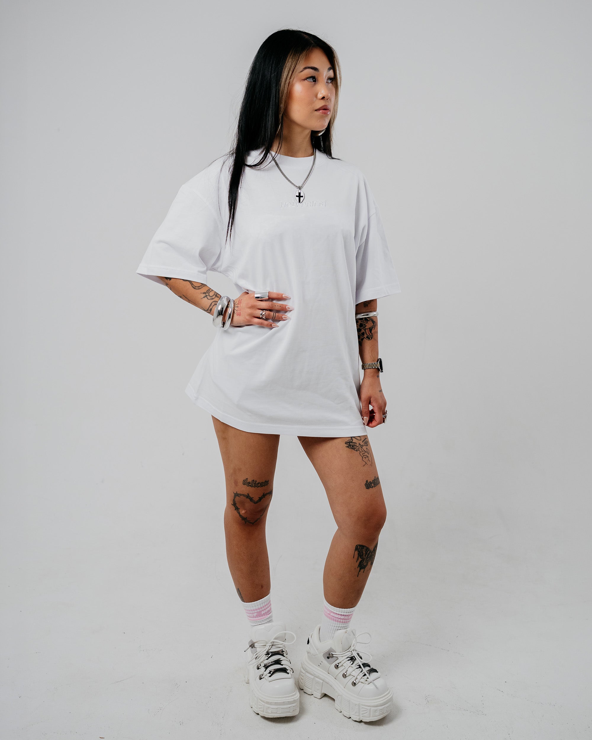 HOLY PRIEST - Signature Socks White